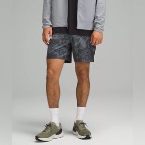 Lululemon Pacebreaker Linerless Shorts 7”